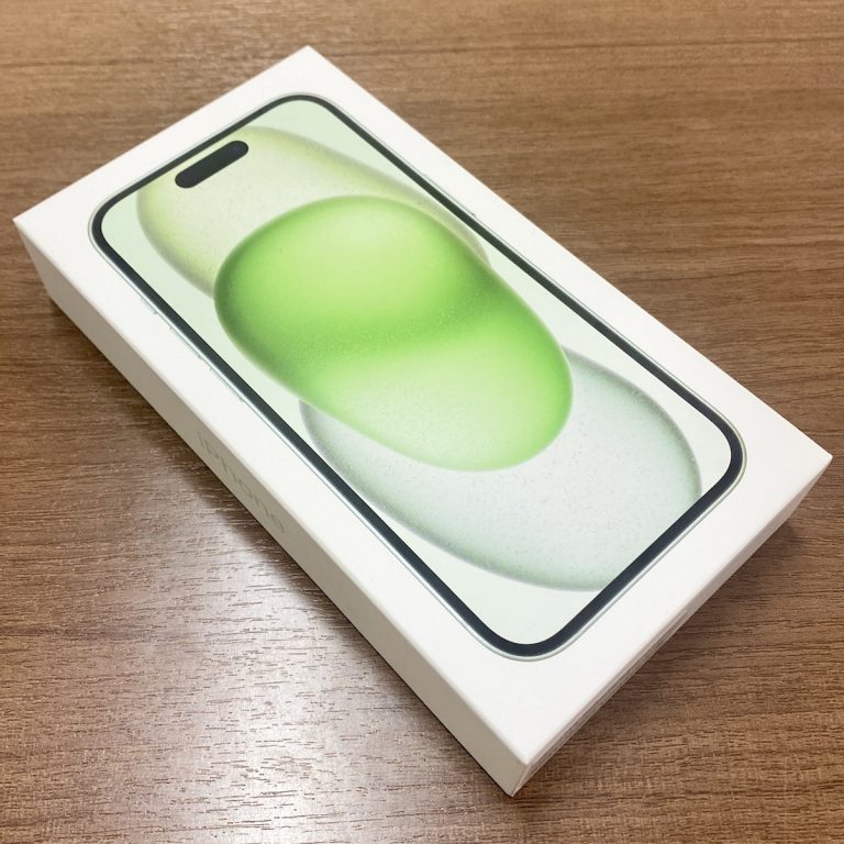 iPhone15 交換品