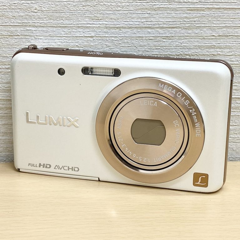 Panasonic LUMIX デジカメ