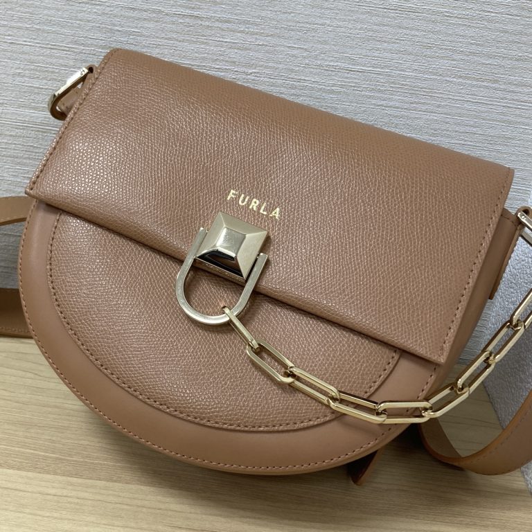 FURLA ショルダーバッグ