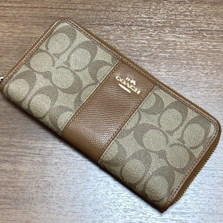 COACH  シグネチャー 長財布