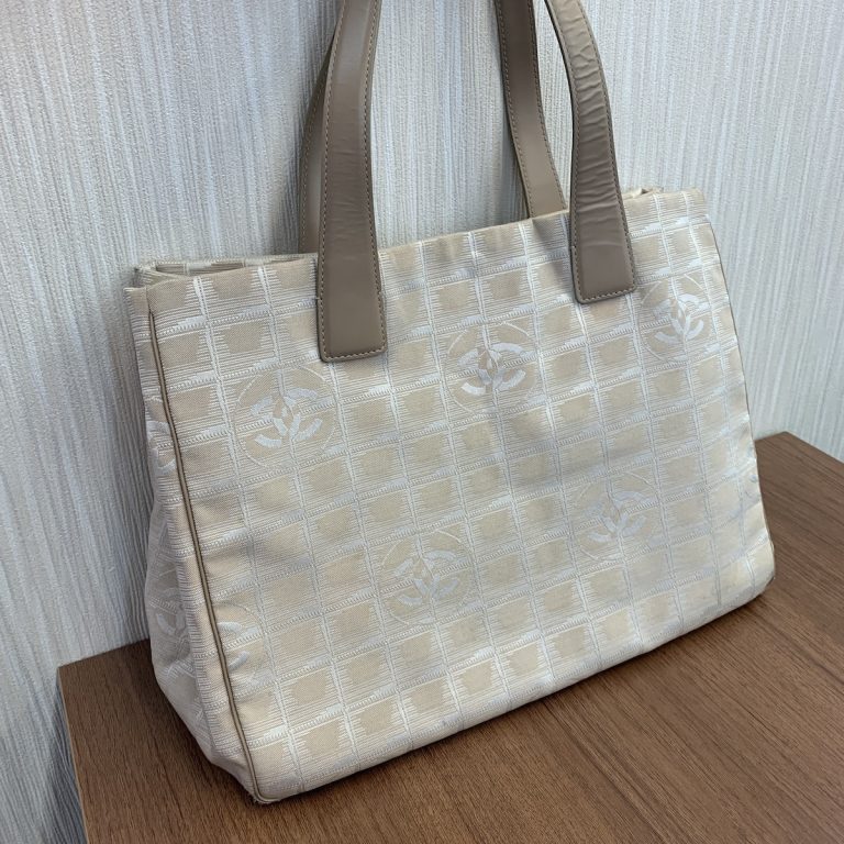 CHANEL トートバッグ