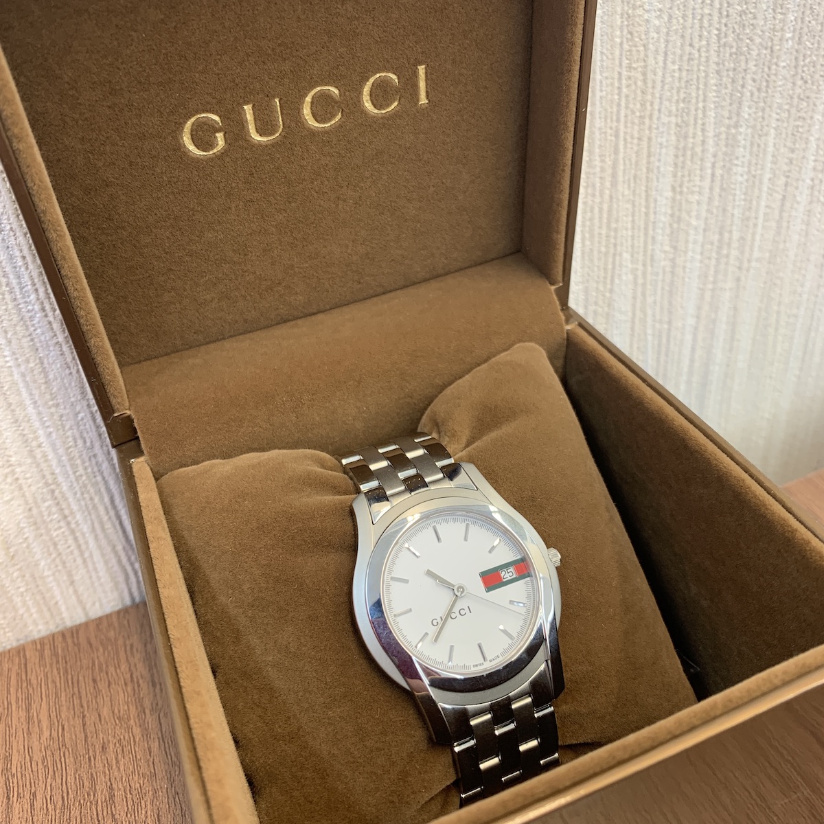 GUCCI 腕時計画像