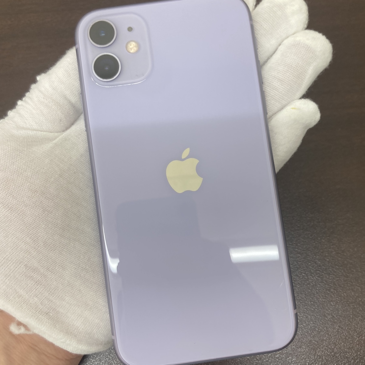iPhone11 64GB 紫画像