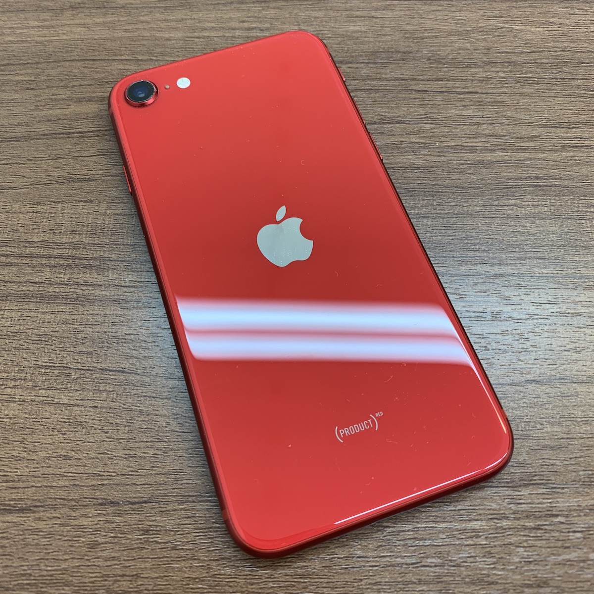 iPhoneSE2 64GB画像