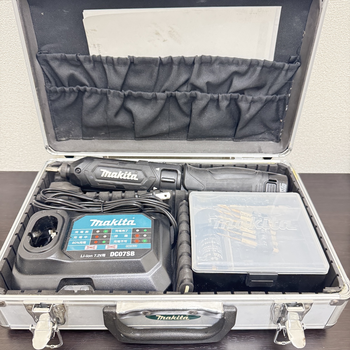 マキタ / ペン / インパクトドライバー / 電動工具 / 中古