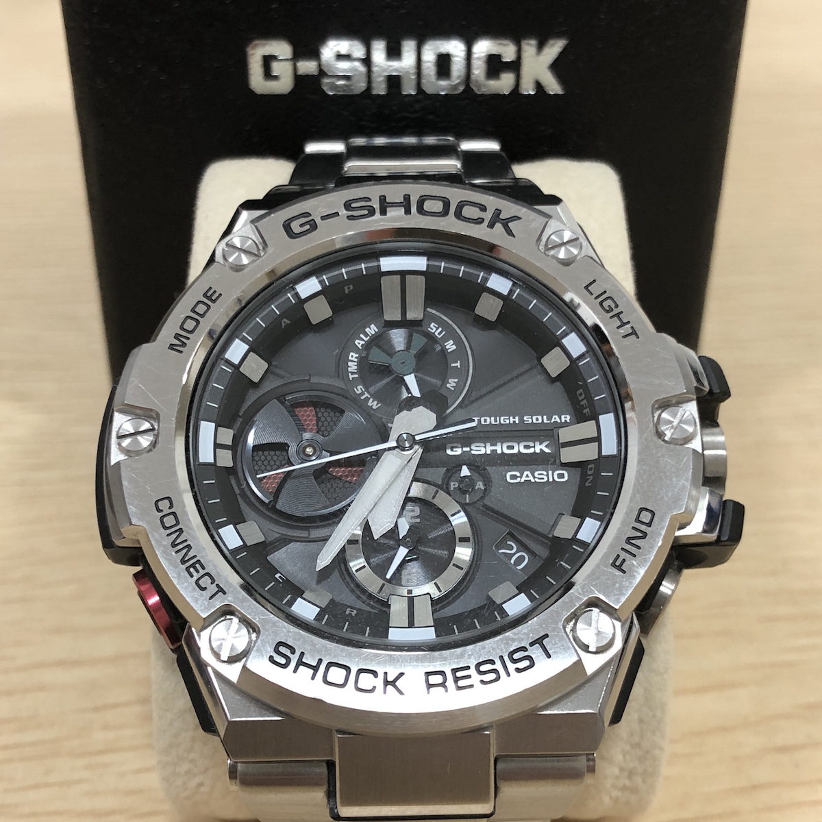 カシオ / G-SHOCK G-STEEL GST-B100 /  腕時計画像