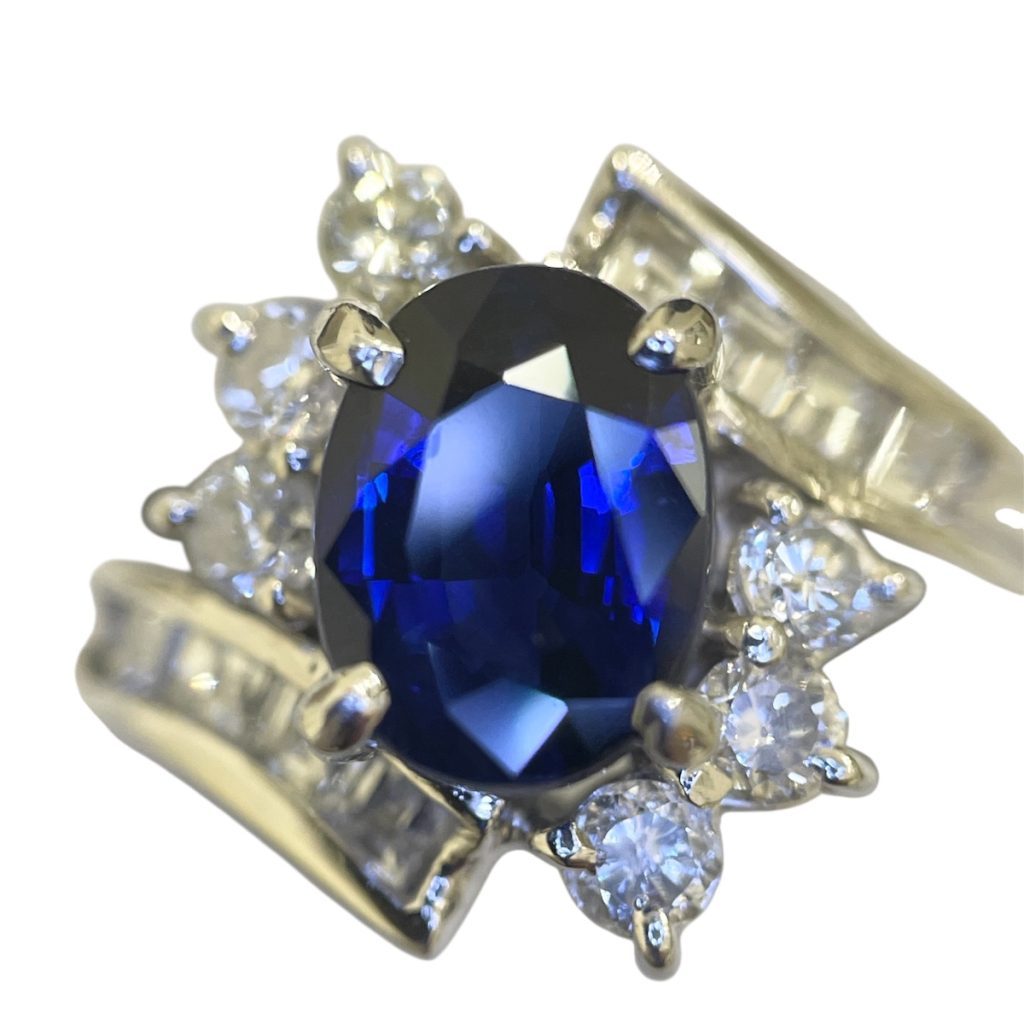 Pt900リング サファイヤ(中石) ダイヤ(脇石)画像