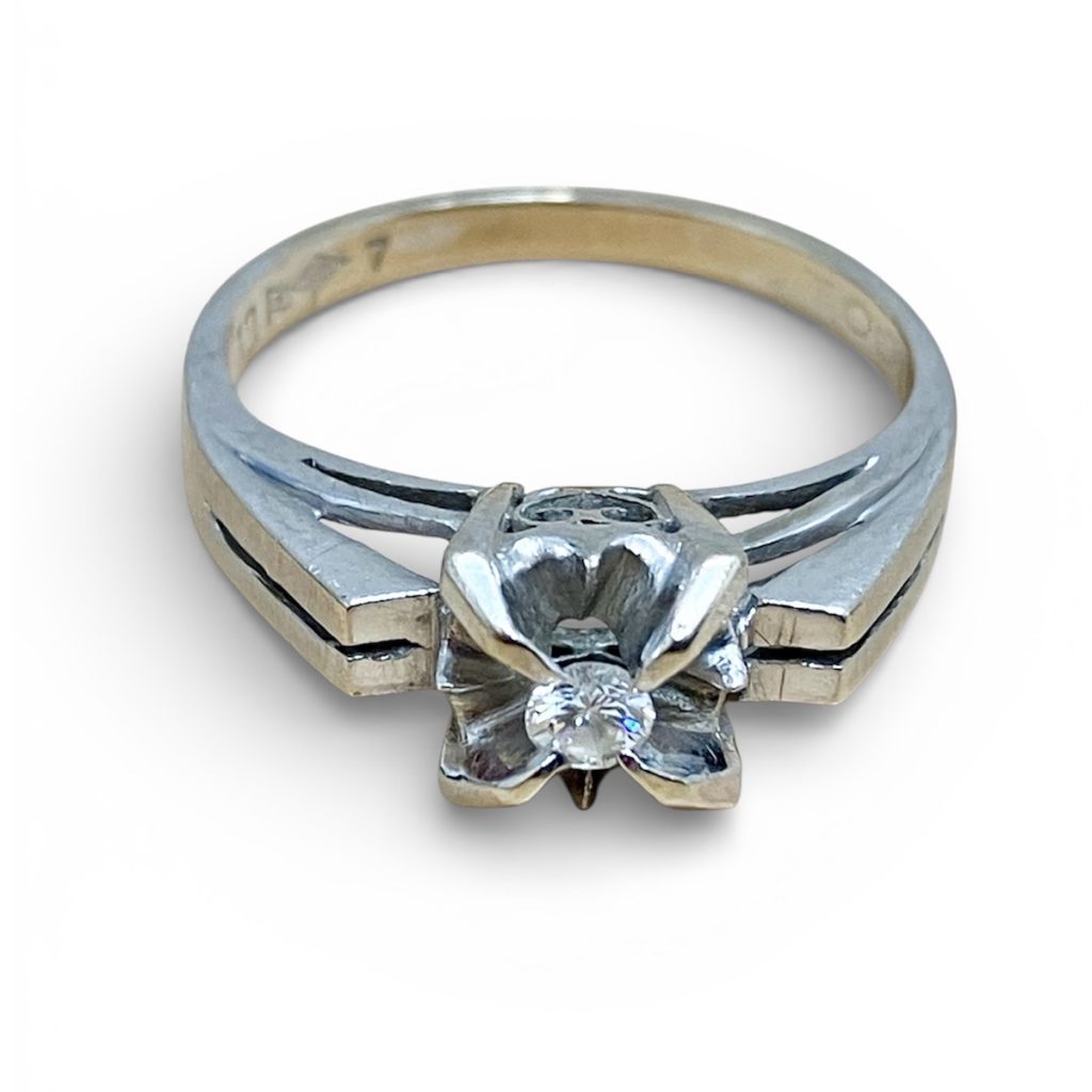 K14(585)リング ダイヤモンド付き