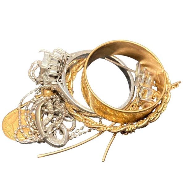 K18 / K10 / Pt900 / ネックレス / ピアス / リング画像