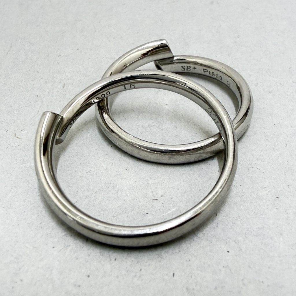 Pt900 / リング / メレダイヤ / ペアリング / プラチナ