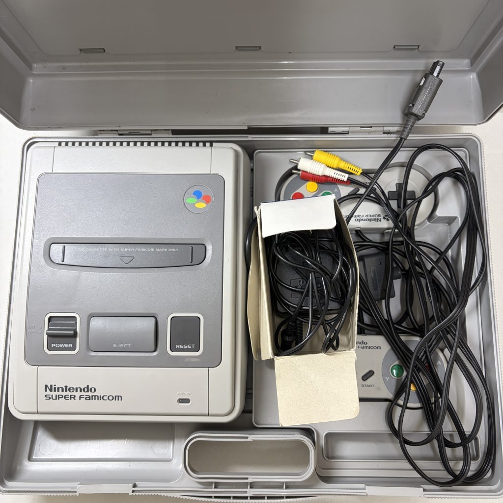 ゲーム機 / Nintendo / 任天堂 / スーパーファミコン / 本体 / レトロ画像