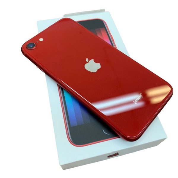 iPhoneSE3 / 128GB / レッド / SIMフリー / Apple / スマホ画像