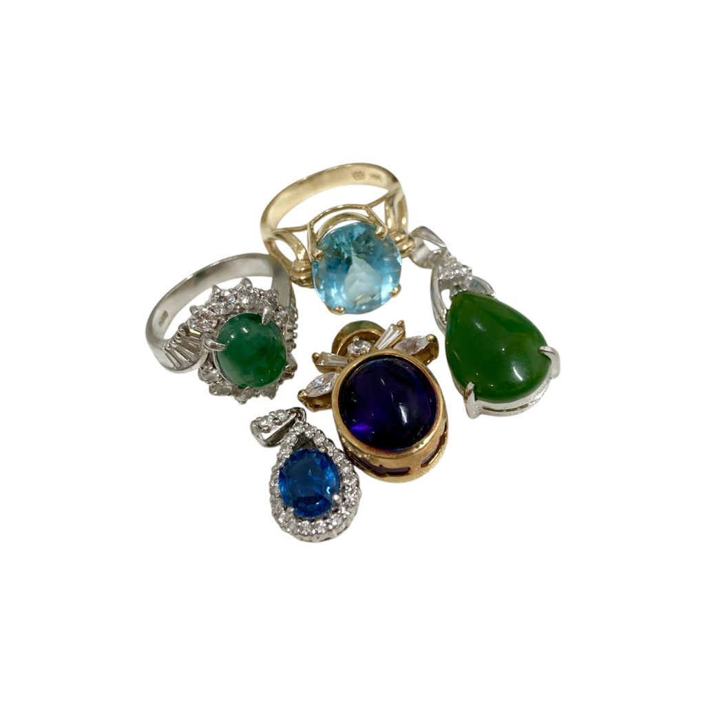 18K / 18金 / 750 / Pt900 / プラチナ / リング / 指輪 / ネックレストップ / 14K / 14金 / 585 / サファイア / メレダイヤ / 貴金属 / アクセサリー画像