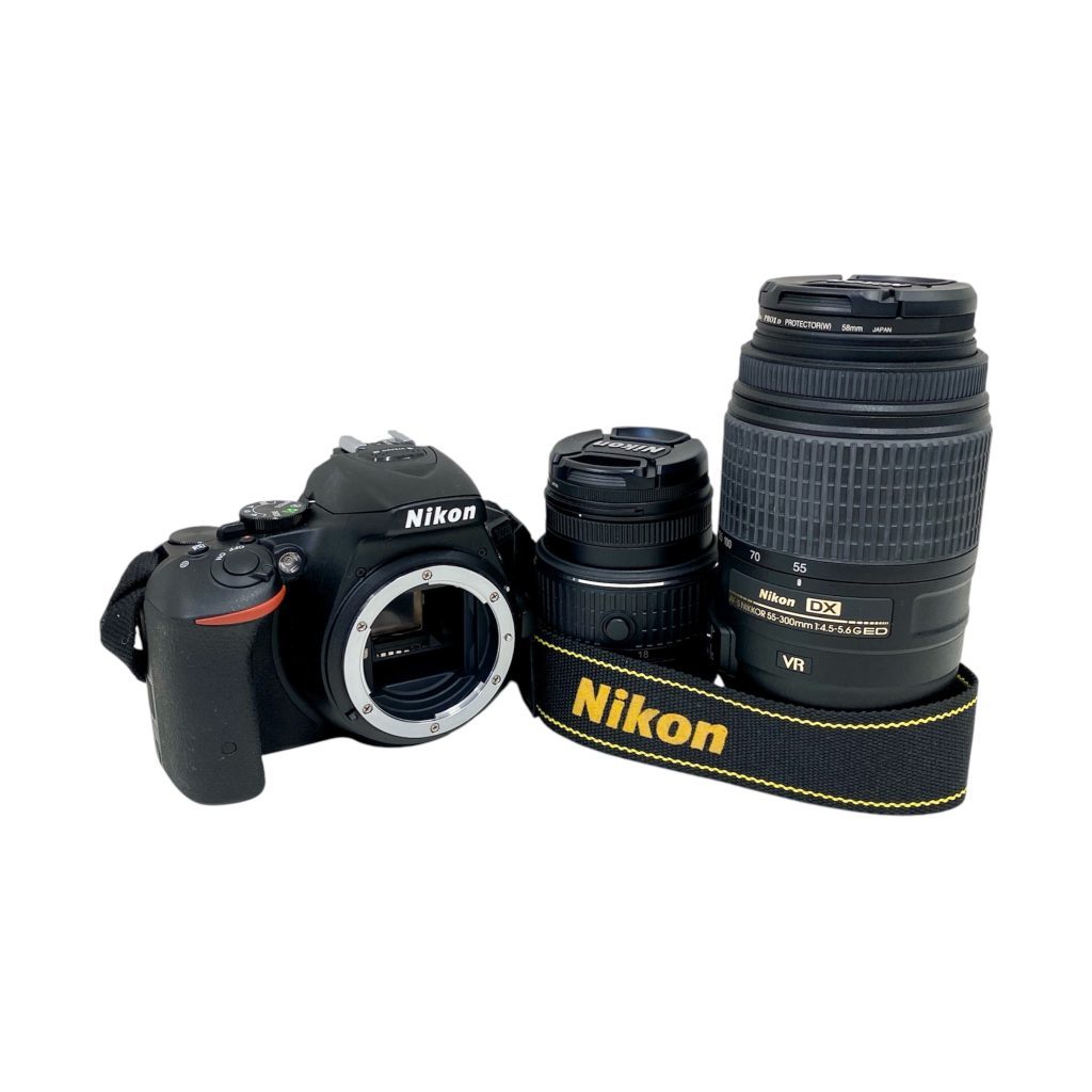 Nikon / ニコン / デジタル一眼レフ / カメラ / D5500 / ダブルズームキット / デジカメ / レンズ付画像