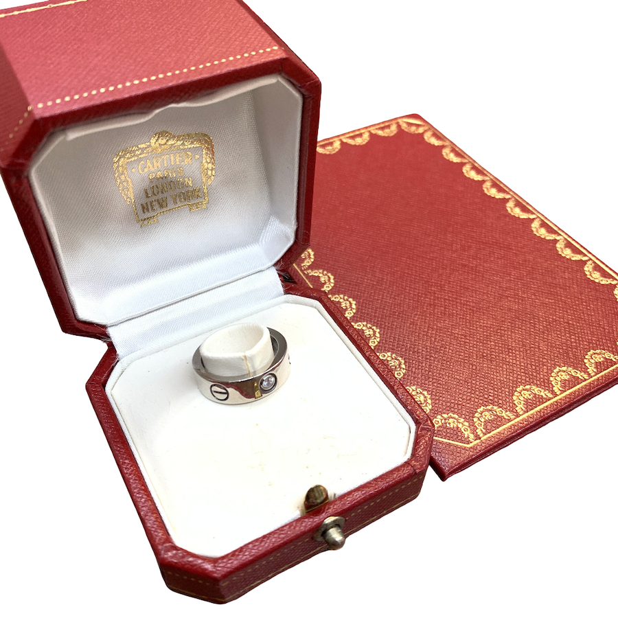 Cartier / カルティエ / ラブリング / ハーフダイヤモンド / 750WG / K18WG / ブランドジュエリー画像
