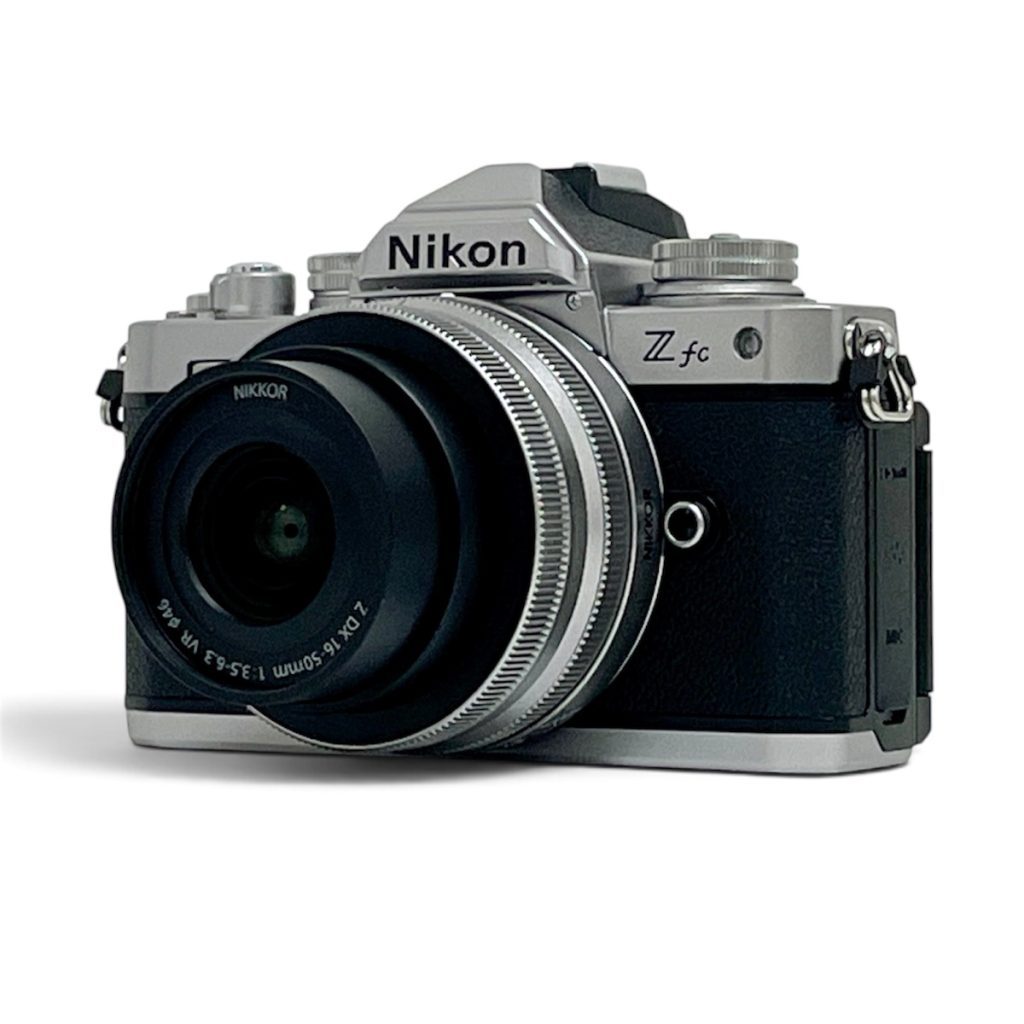 Nikon / ニコン / デジタルカメラ / Z fc Z DX 16-50mm 1:3.5-6.3 VR / カメラ / 動作未確認